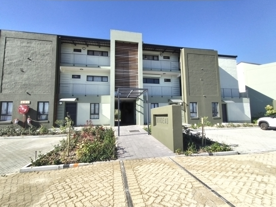 To Let 2 Bedroom Property for Rent in Jakarandas Western Cape